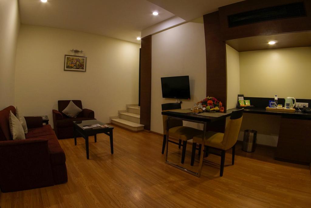 Fortune Park Galaxy - Member ITC Hotel Group, Vapi Exterior foto