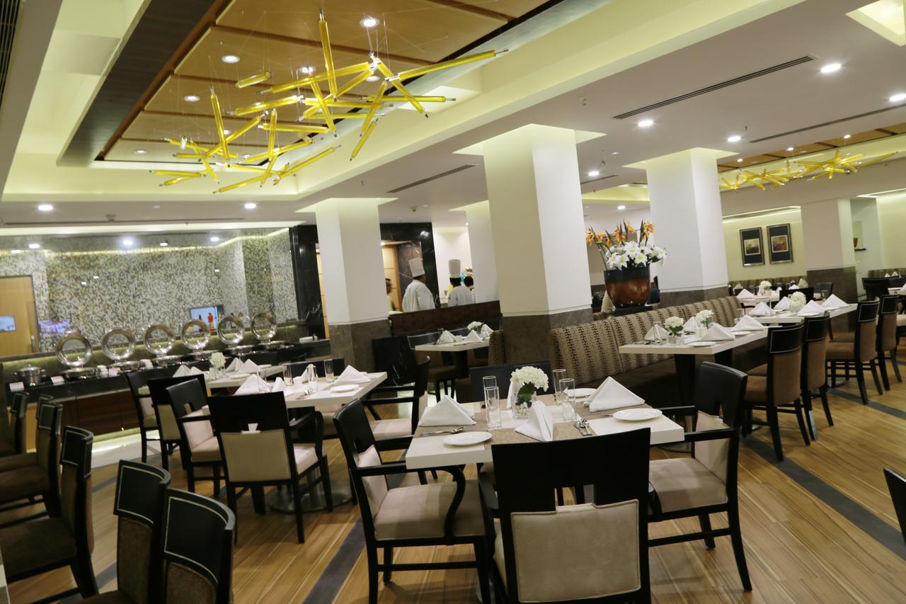 Fortune Park Galaxy - Member ITC Hotel Group, Vapi Exterior foto